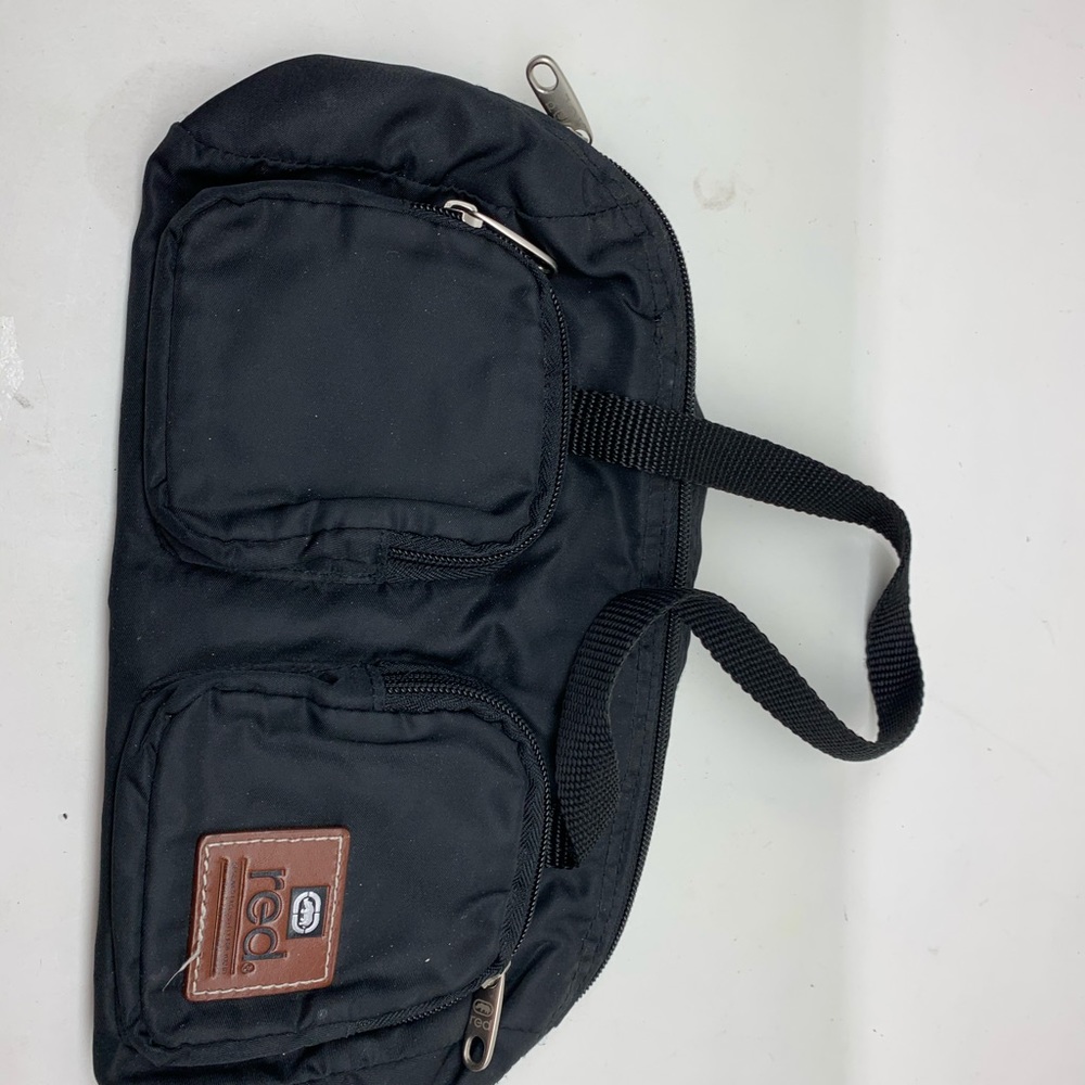 Echo Red mini purse